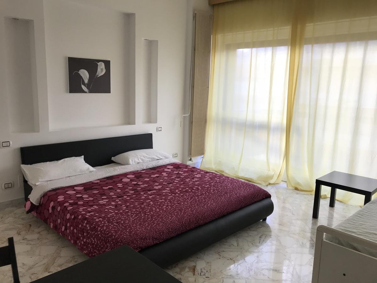 Cavour 124 -Guest-Room- Bari Exterior photo