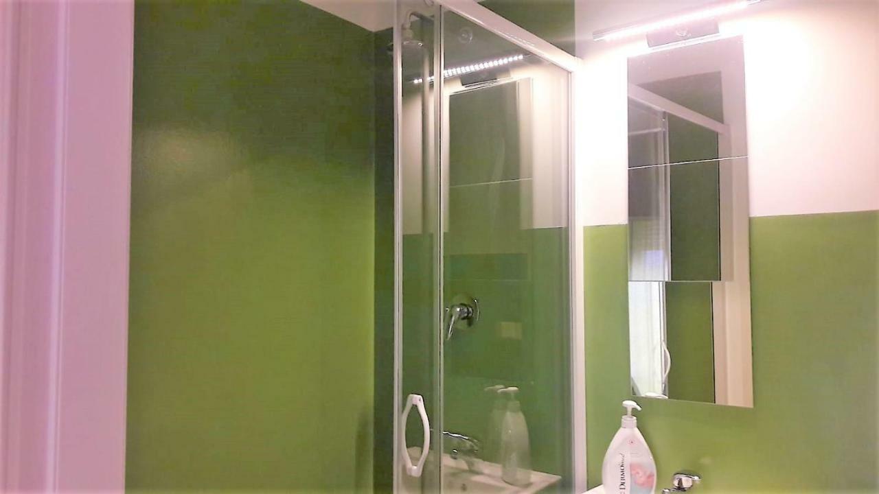 Cavour 124 -Guest-Room- Bari Exterior photo